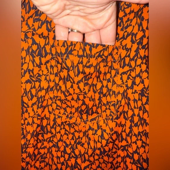 J. Crew Vibrant Orange and Navy Tulip Pattern Women's Button Down Shirt Size XS - Picture 6 of 9